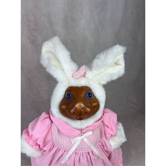 1992 Robert Raikes Bears Easter Bunny Rabbit Doll PAULETTE Wooden Face 13" - Picture 2 of 8
